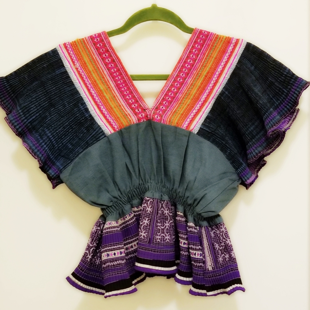 Blouse - Picture 3 of 4
